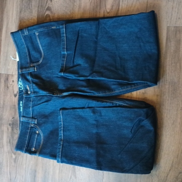 Ann Taylor Loft Modern Cropped Jeans TTT - Picture 1 of 4